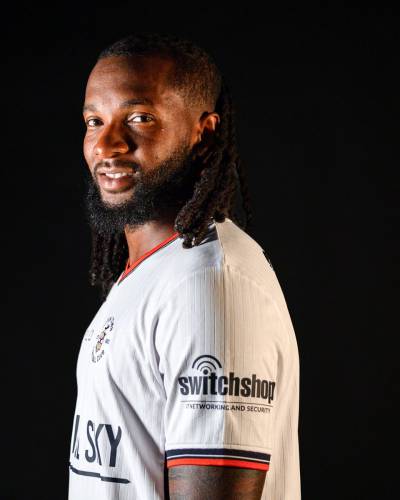 luton_town_26_27_reflo_away_kit_b.jpeg