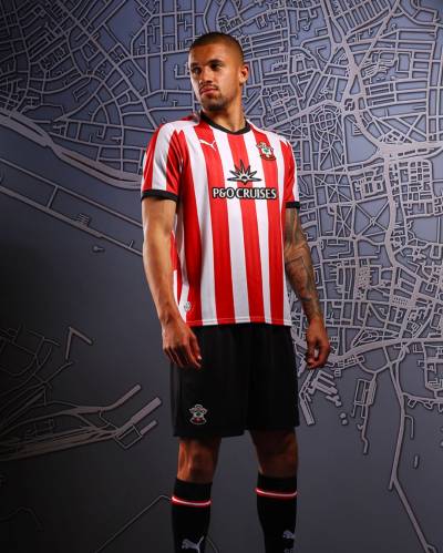 southampton_26_27_puma_home_kit_d.jpeg