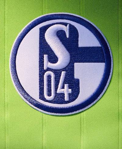 schalke_04_26_27_adidas_third_kit_c1.jpg