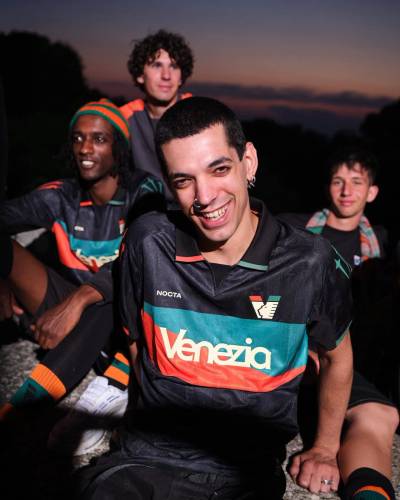 venezia_26_27_nocta_home_kit_a.jpeg