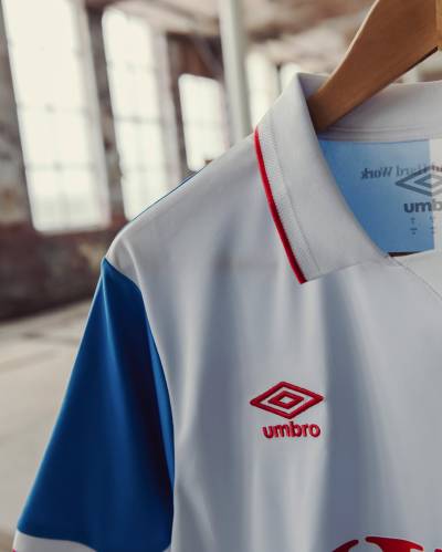 blackburn_rovers_26_27_umbro_home_kit_d.jpg