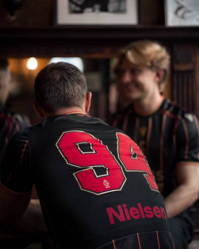 standard_liege_26_27_macron_away_kit_3.jpeg