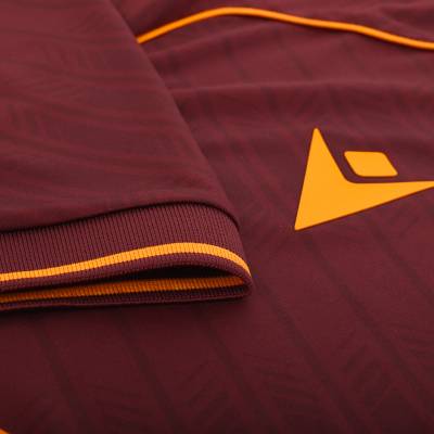 motherwell_26_27_macron_away_kit_3c.jpg