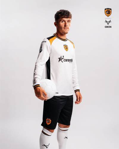 hull_city_26_27_oxen_sports_away_kit_c.jpeg