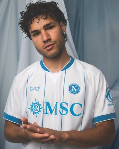 napoli_26_27_ea7_away_kit_b.jpeg