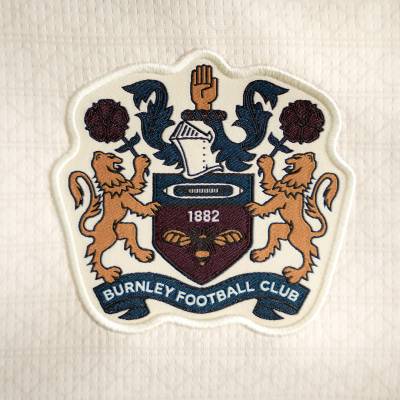burnley_26_27_castore_away_kit_d.jpeg