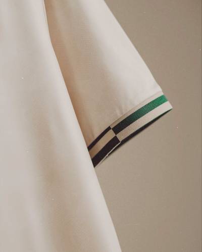 hibernian_26_27_reebok_away_kit_f.jpeg