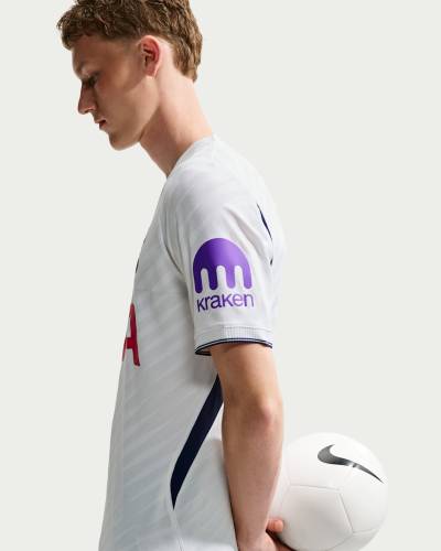 tottenham_hotspur_26_27_nike_home_kit_14.jpeg