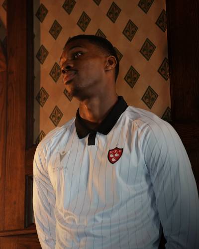 dundalk_100th_year_anniversary_jersey_b.jpeg
