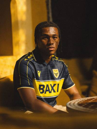 oxford_united_26_27_macron_third_kit_b.jpg