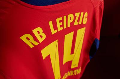 rb_leipzig_26_27_puma_away_kit_j1.jpg