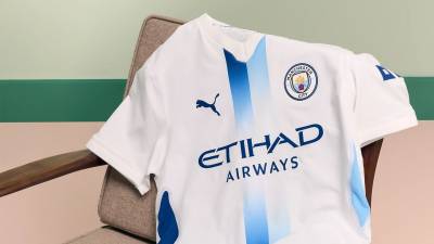 manchester_city_26_27_puma_third_kit_b.jpg