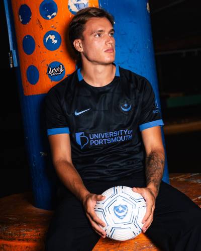 portsmouth_26_27_nike_third_kit_a.jpeg