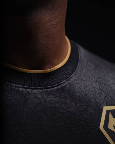 wolves_26_27_sudu_third_kit_3.jpg