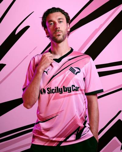 palermo_26_27_puma_home_kit_a.jpeg