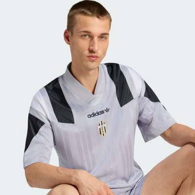 juventus_turin_eqt_jersey_1.jpg