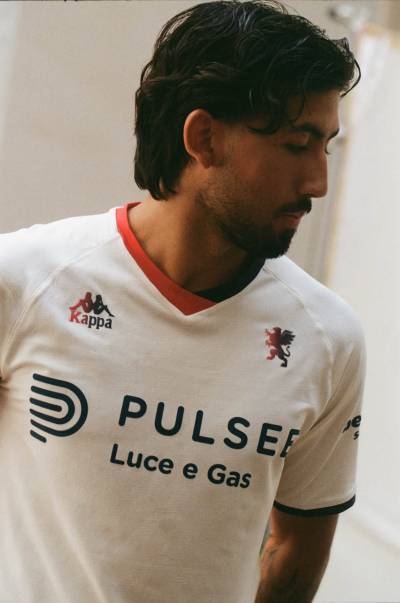 genoa_26_27_kappa_away_kit_d.jpg