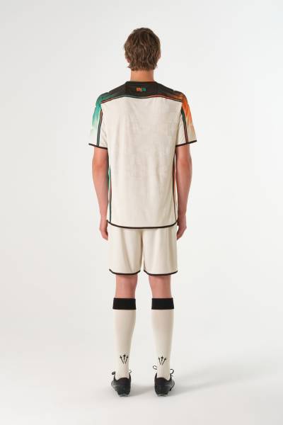venezia_26_27_nocta_away_kit_a2.jpg