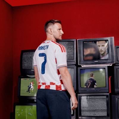croatia_26_27_adidas_home_kit_4.jpeg