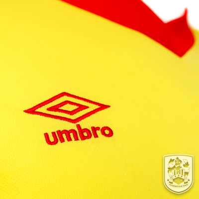 huddersfield_town_2022_23_umbro_charity_shirt_i.png