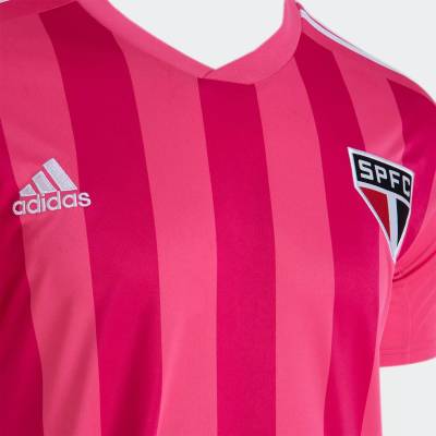 sao_paulo_2022_pink_october_shirt_f.jpg