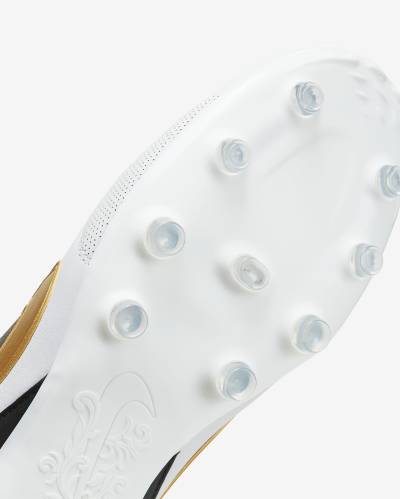 the_nike_premier_3_fg_white_black_metallic_gold_07.jpeg