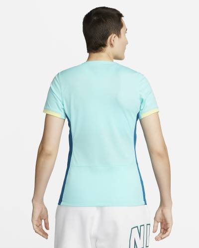 australia_2023_nike_womens_away_shirt_2.jpeg