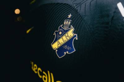 aik_fotboll_2023_nike_home_kit_f.jpeg