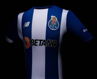 fc_porto_2023_24_new_balance_home_kit_e.jpeg