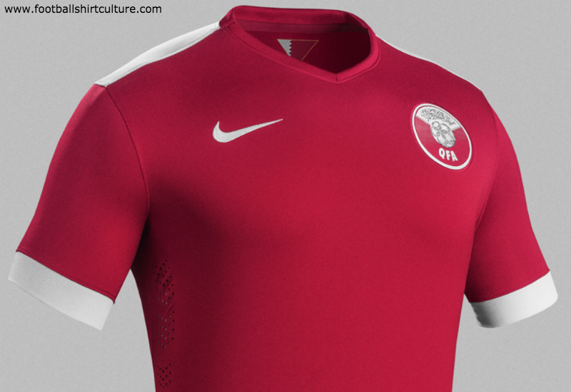 Qatar 2014-15 Nike Home Football Kit