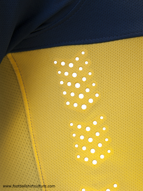 boca-juniors-2014-2015-nike-home-football-shirt-kit-d