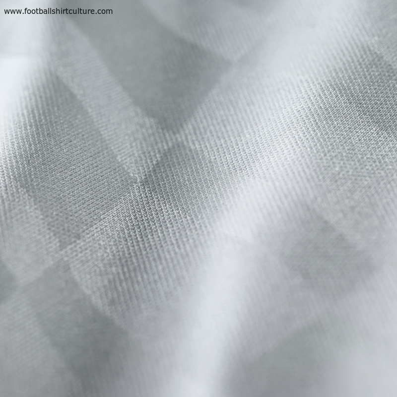 real-madrid-2014-2015-adidas-home-football-shirt-kit-e