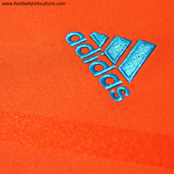 valencia-2014-2015-adidas-away-football-shirt-kit-g