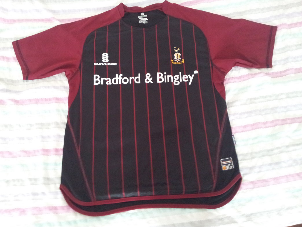 Bradford City 07 08 away kit a
