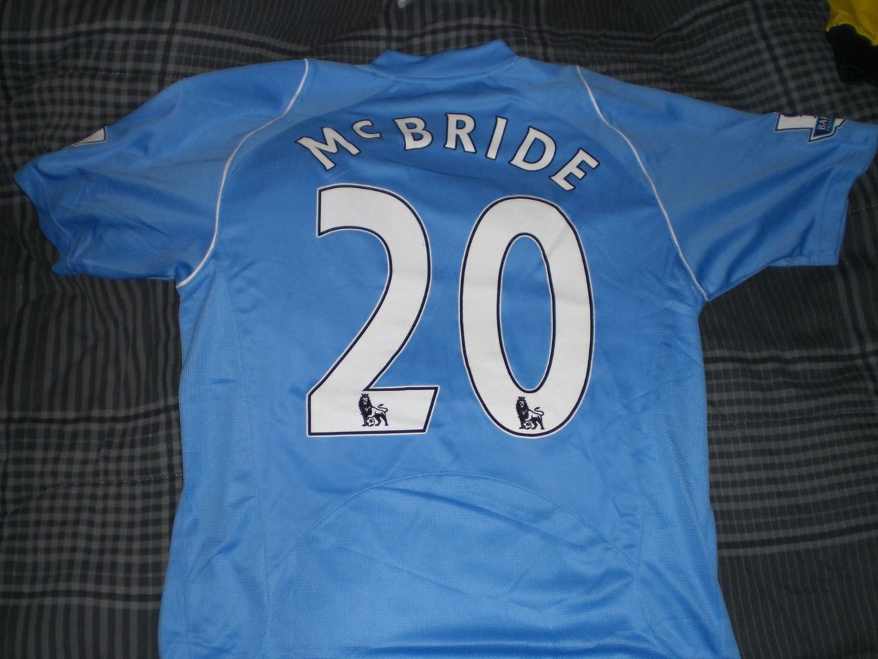 Fulham 07 08 Third Shirt b