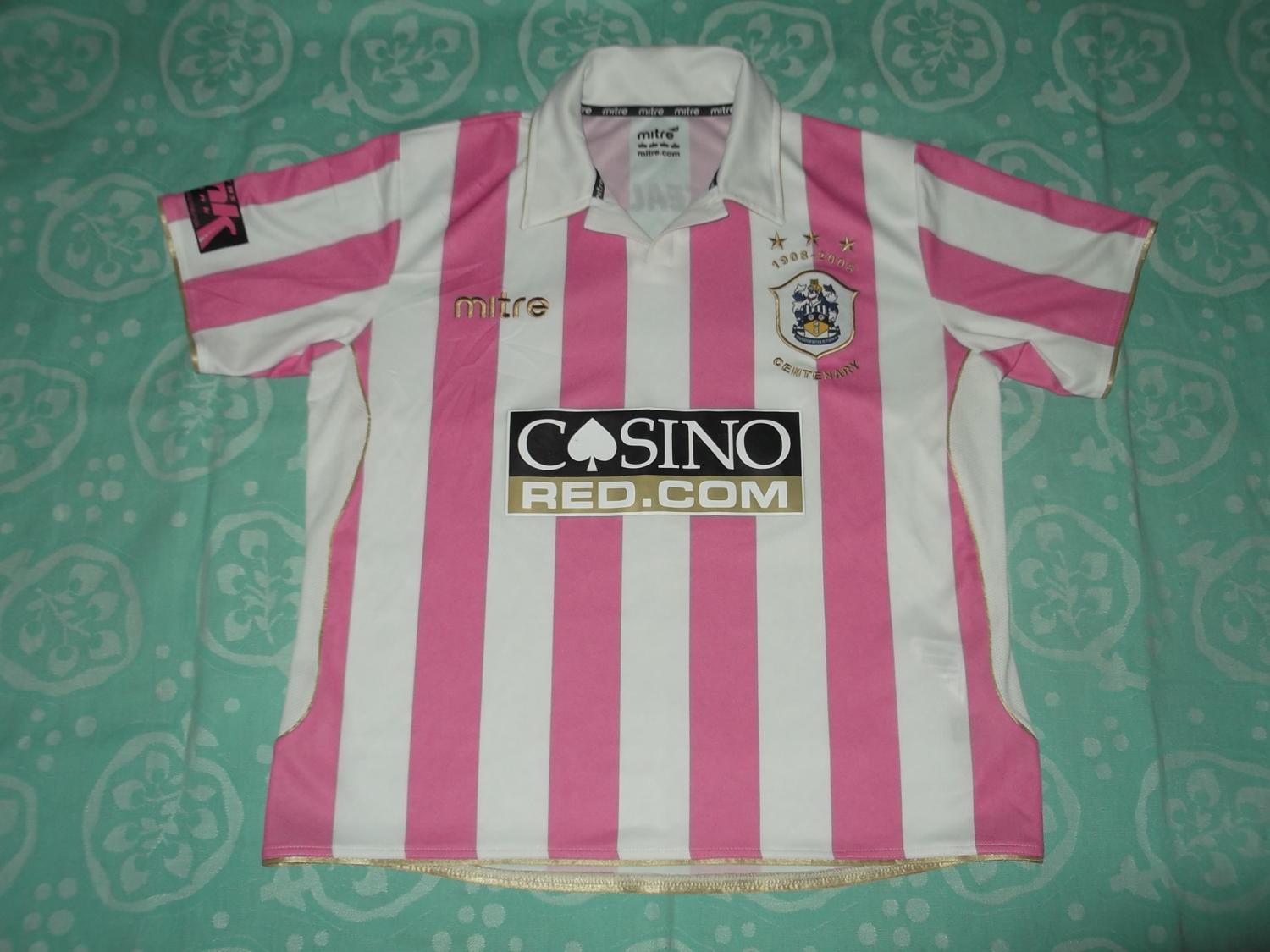 Huddersfield Town 08 09 pink shirt a