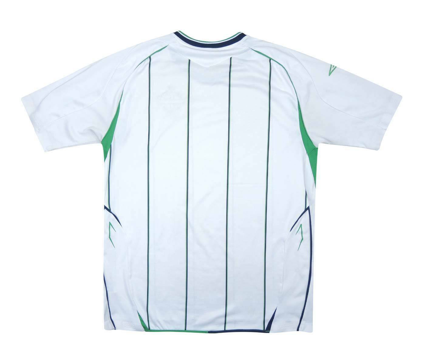 Northern Ireland 2007 away kit b