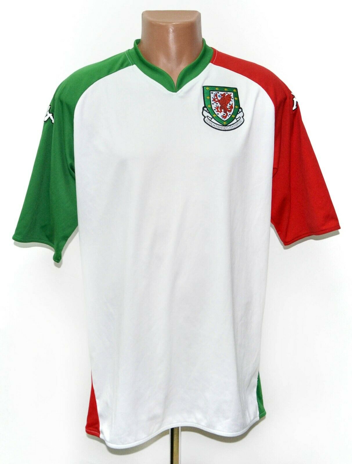 Wales 07 08 third kit a