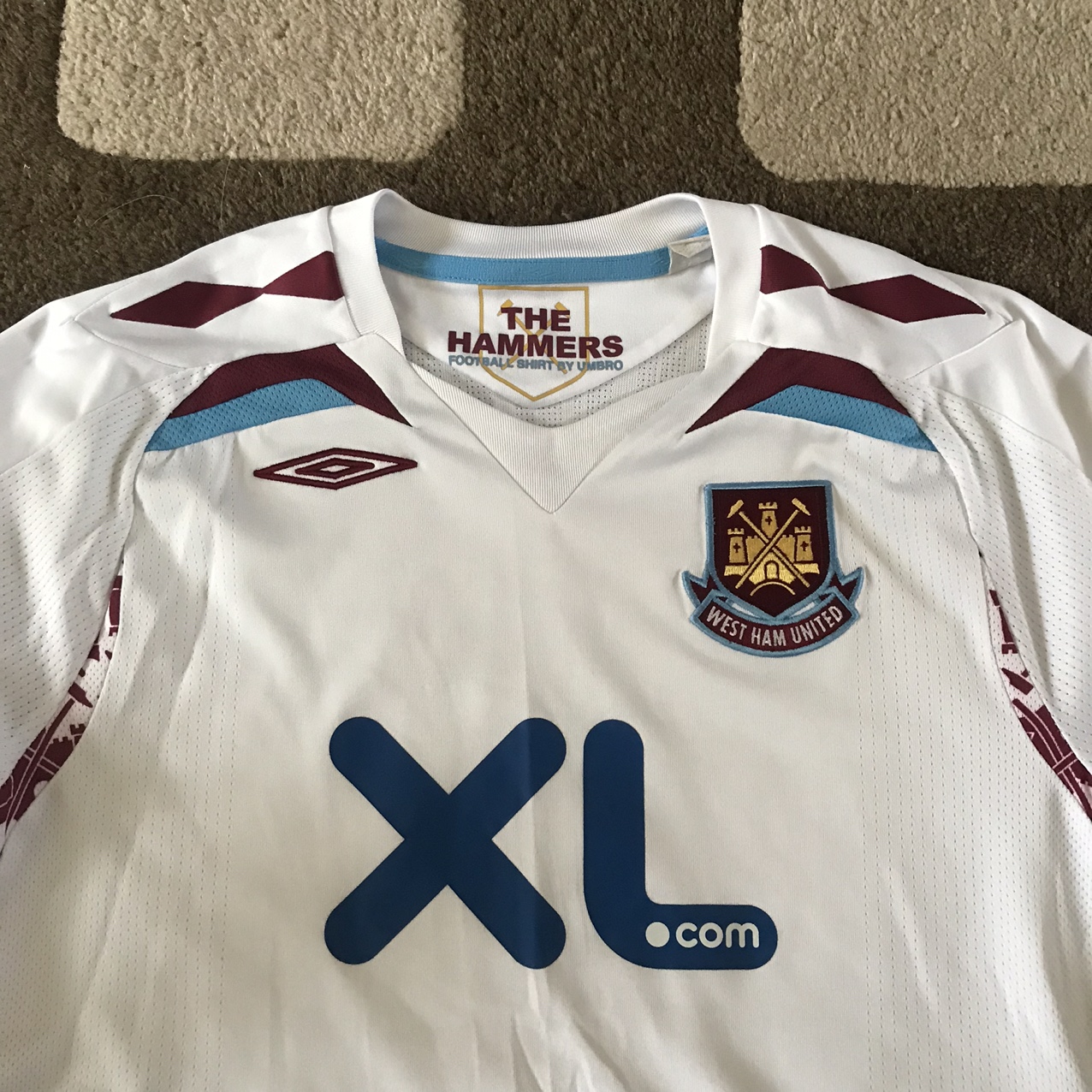 West ham United 07 08 away shirt d