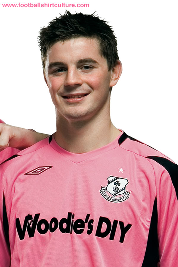 shamrock rovers 08 09 umbro pink kits