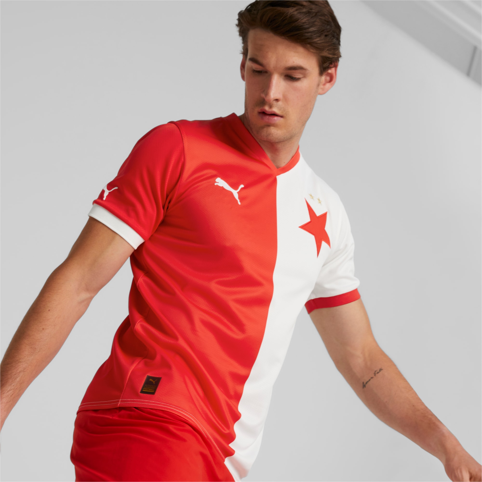 Slavia Prague 2022-23 Puma Home Kit - Football Shirt Culture - Latest  Football Kit News and More