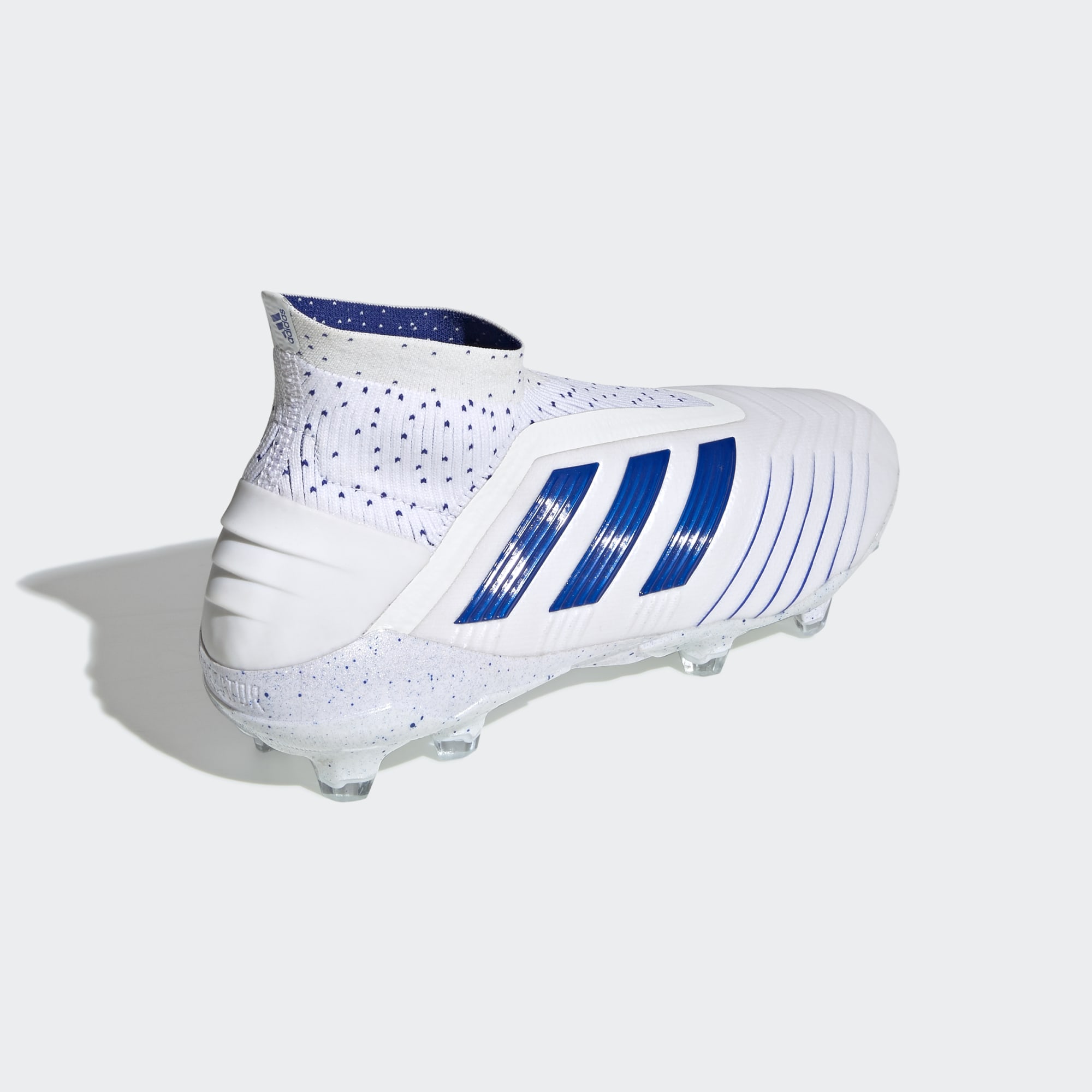 predator 19 white