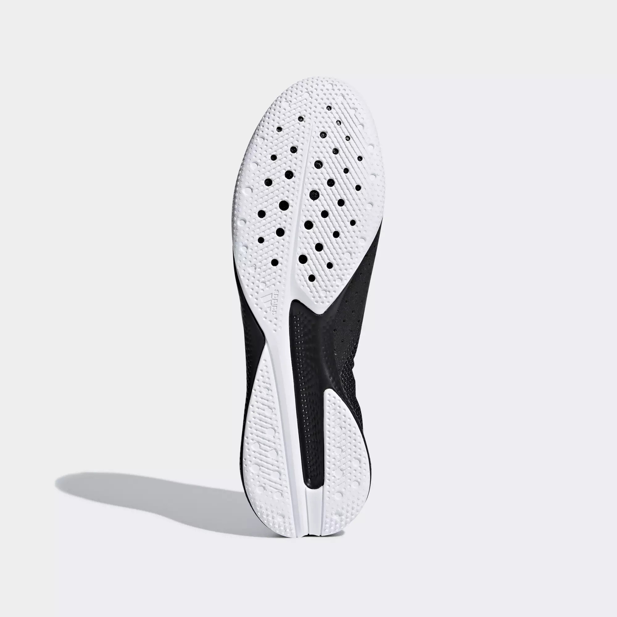 x tango 17.3 turf boots