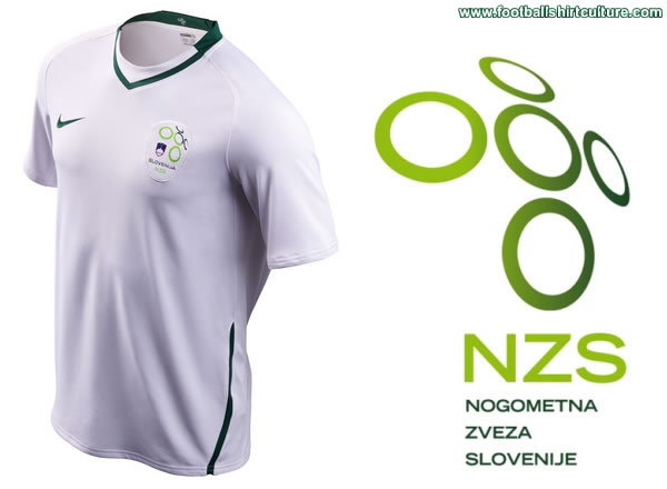 new Slovenia home Nike football shirt made for the 08/09 season. new Slovenia home Nike football shirt made for the 08/09 season.