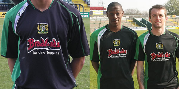 This is the new Yeovil town away kit for the 08/09 season made by Vandanel This is the new Yeovil town away kit for the 08/09 season made by Vandanel