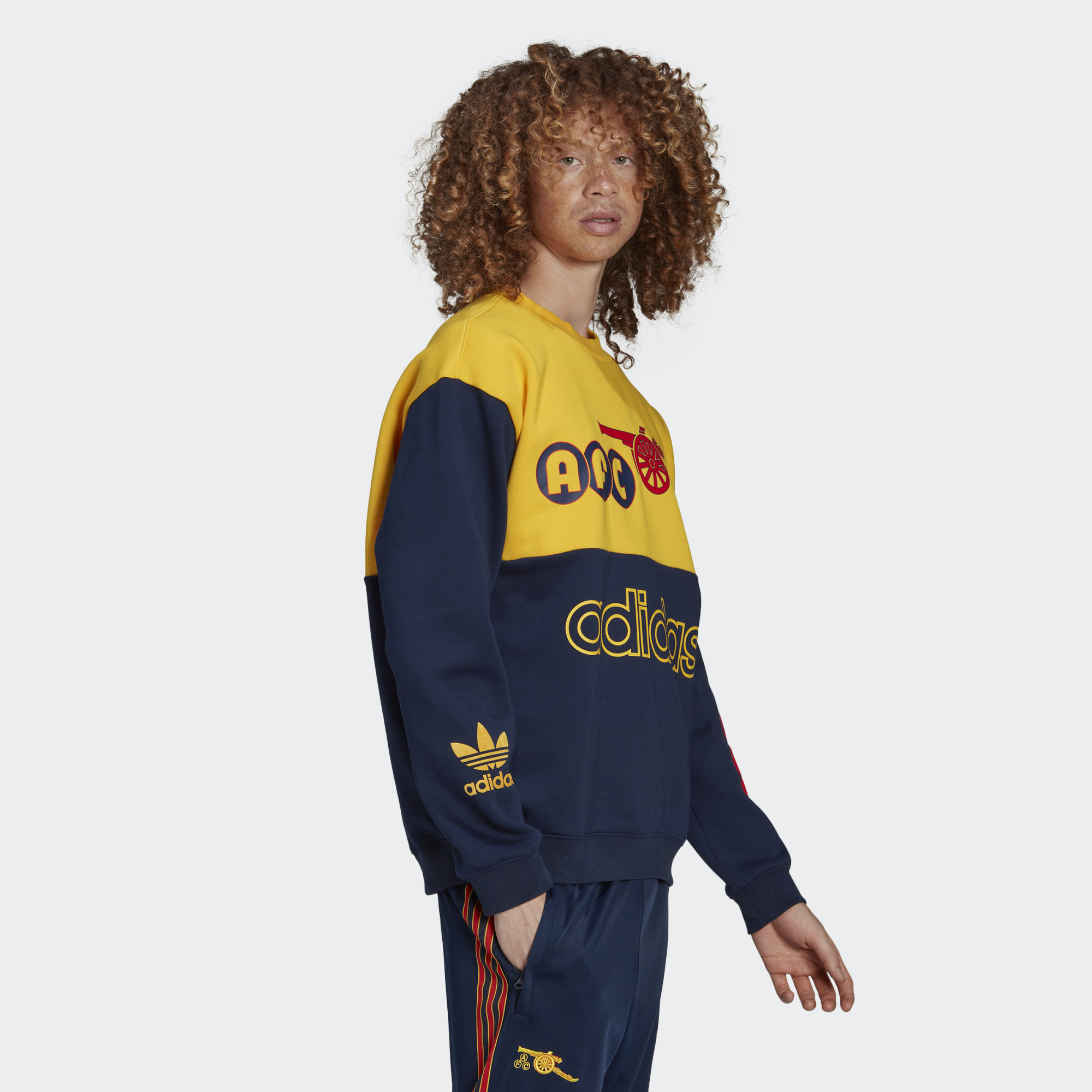 Arsenal X Adidas Retro Graphic Crew Sweatshirt Football Shirt Culture Latest Football Kit and More