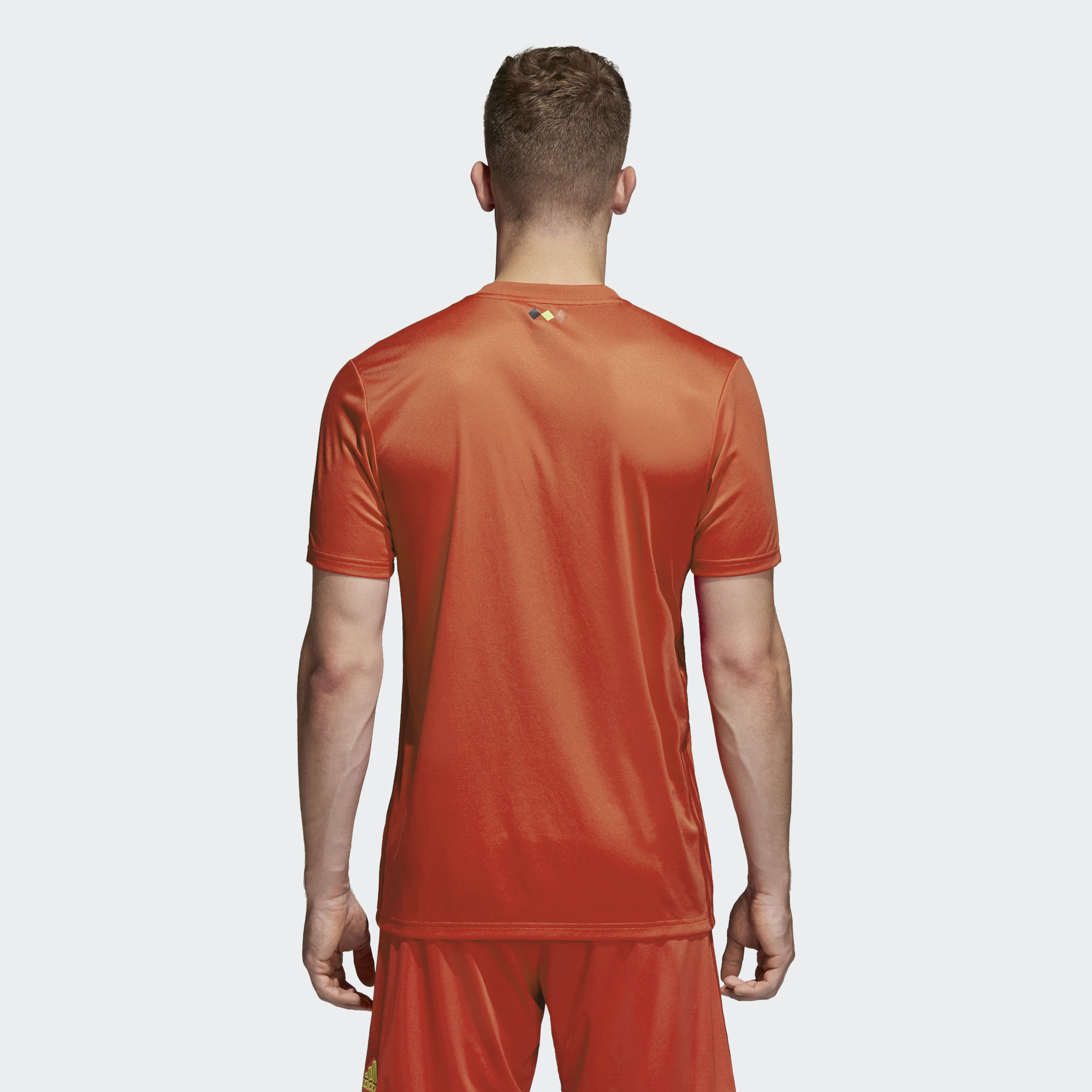 mamaearth face cream for dry skin in summer