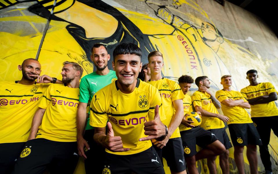 Borussia Dortmund 2018-19 Puma Tournament Kit | 18/19 Kits ...