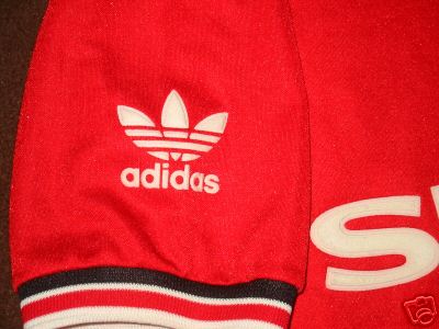 Adidas logos on the arms are 10/10