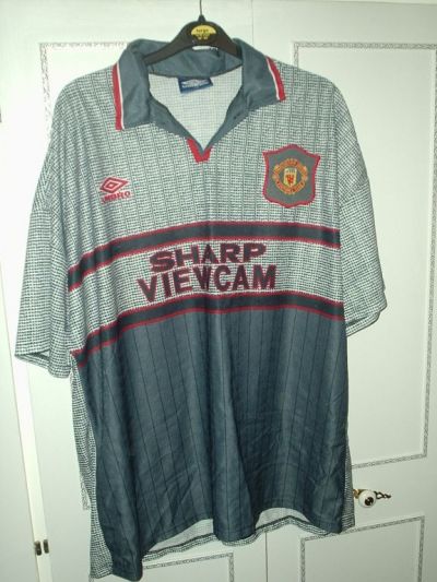 Manchester United Away 1995/96